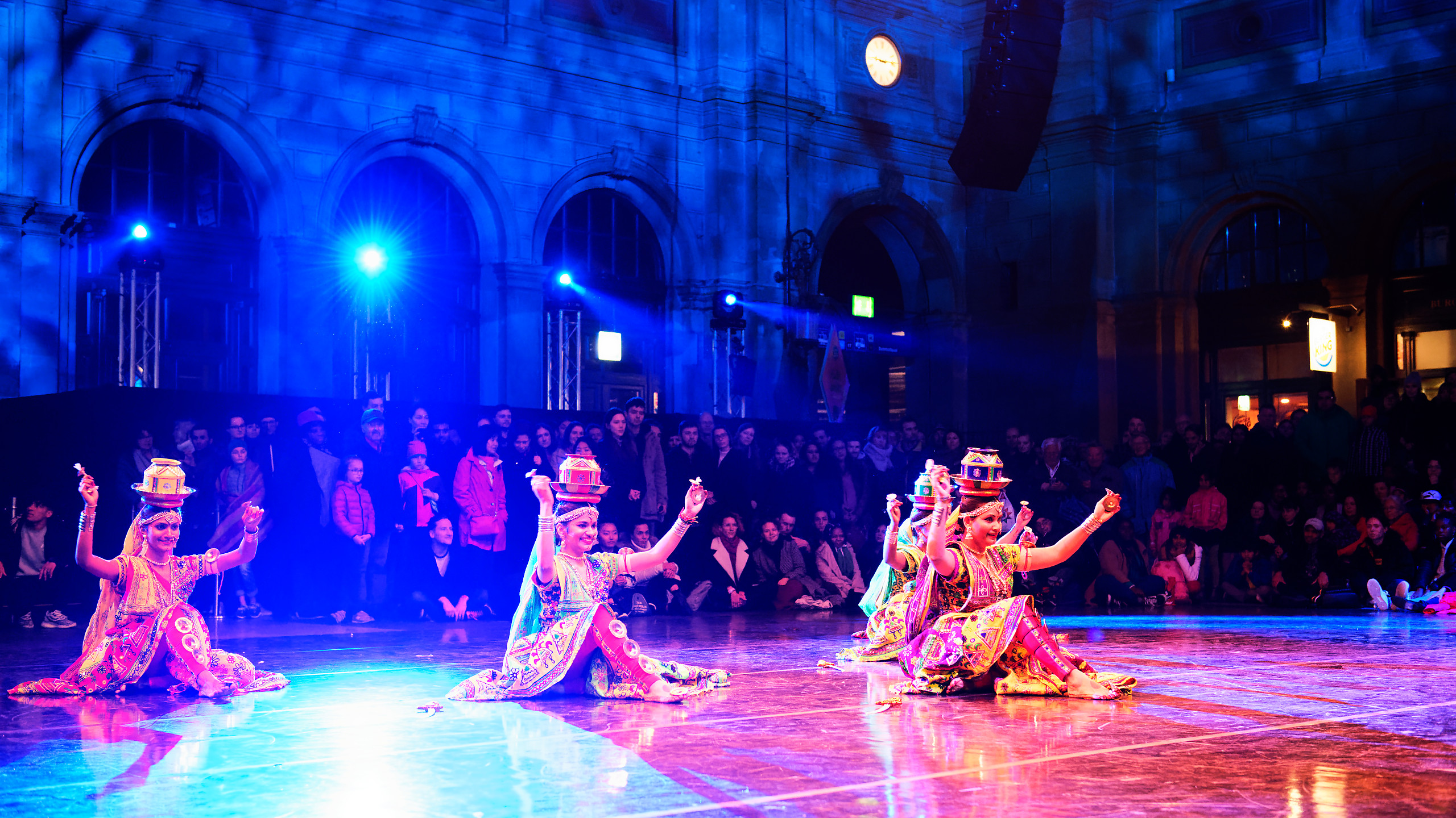 Rouf Kashmiri folk dance